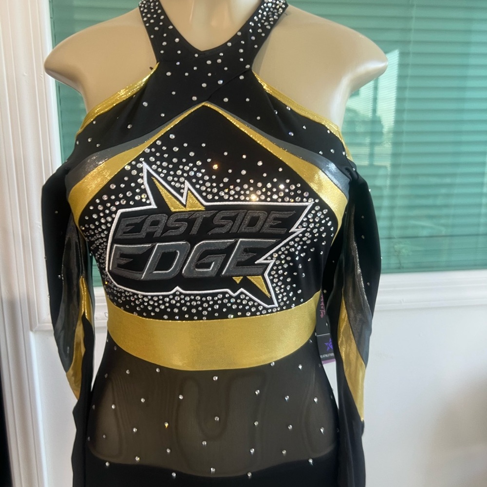 REBEL ATHLETIC new with tag